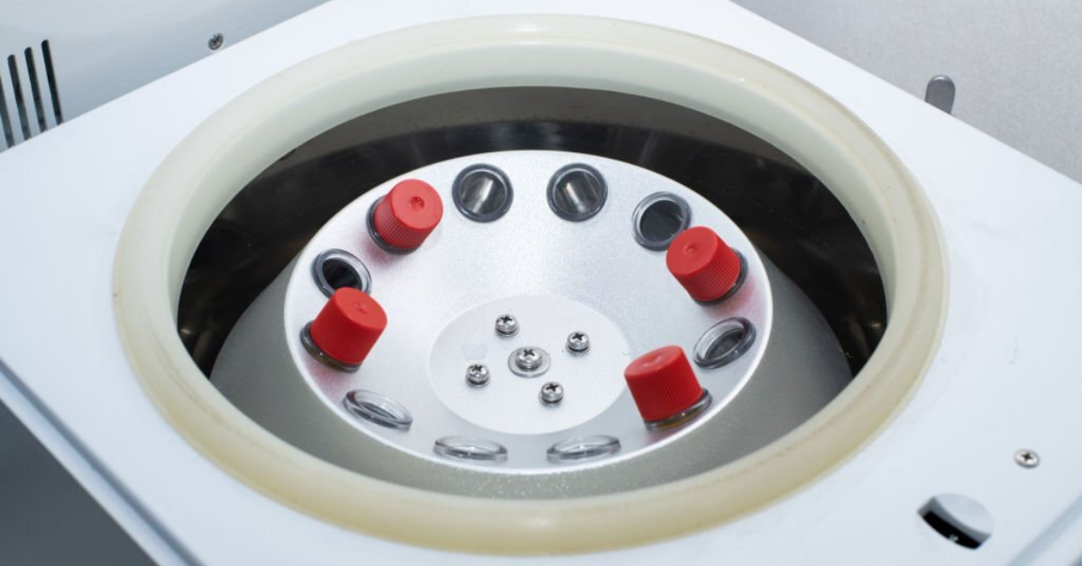 Swinging Bucket vs. Fixed Angle: Which Centrifuge Rotor Is Ideal?