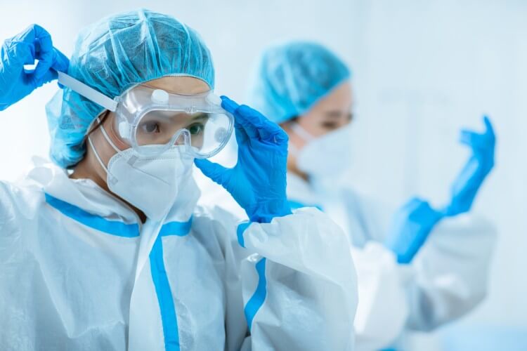 Essential Protective Equipment For Laboratory Workers